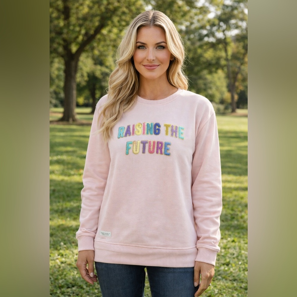 Simply Southern Raising The Future Pink Sweatshirt Sz XL NWT Mom Birthday Gift